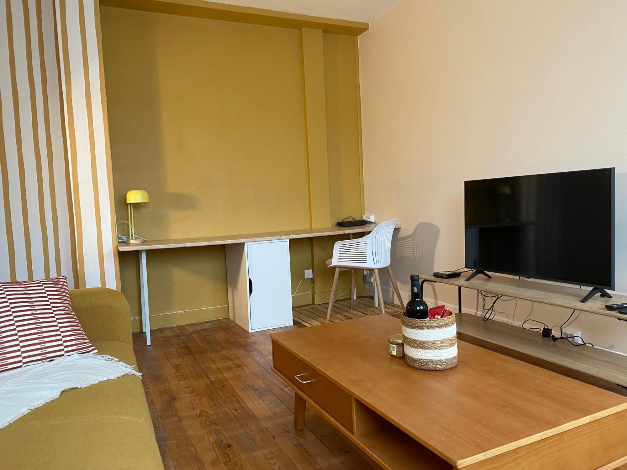 Appt O En Couleurs Apartment Auch Exterior photo